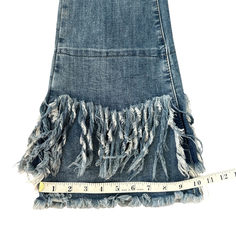 Luxe Moda Fringe Frayed Distressed Women Blue Denim Jeans
Size 10 - Picture 8 of 10